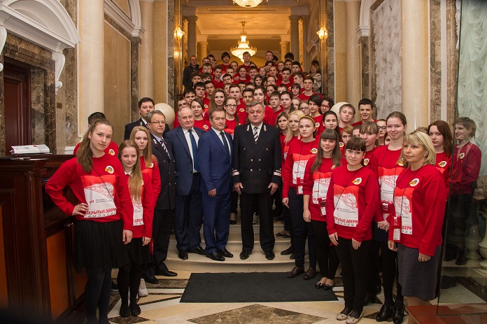 33